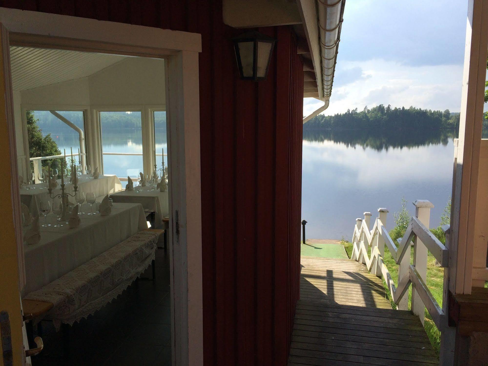 Två Skyttlar Örby